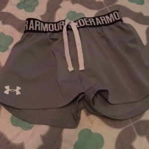 Under Armour Girl shorts